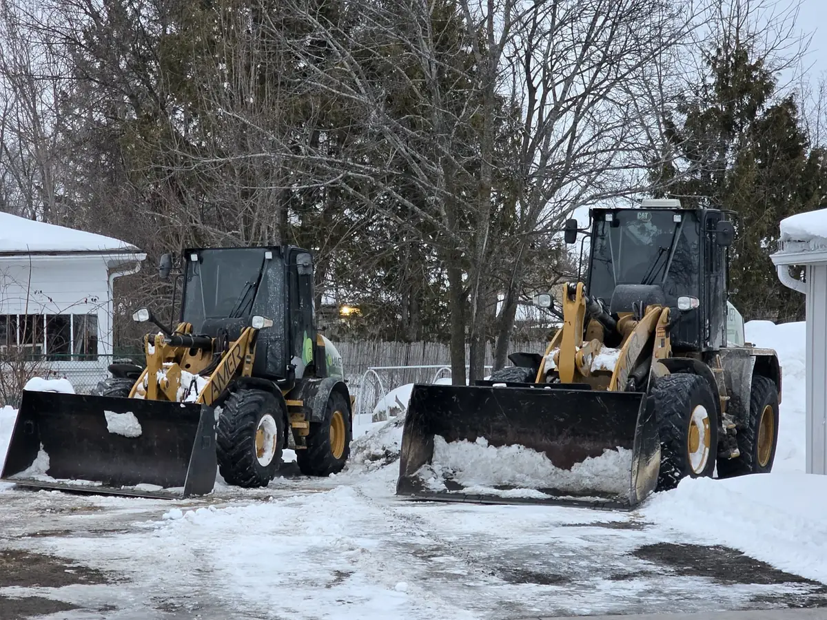 Two loaders on one site: depth for big storms and breakdowns